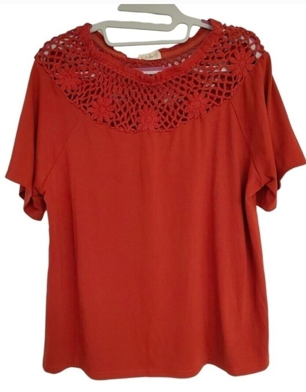 Women's She & Sho Deep Red Crochet Floral Blouse | Size Medium